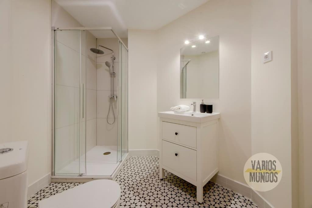 Cool Y Centrico Apt 6Px En Plena Plaza Del Carmen E2 Madrid Ngoại thất bức ảnh