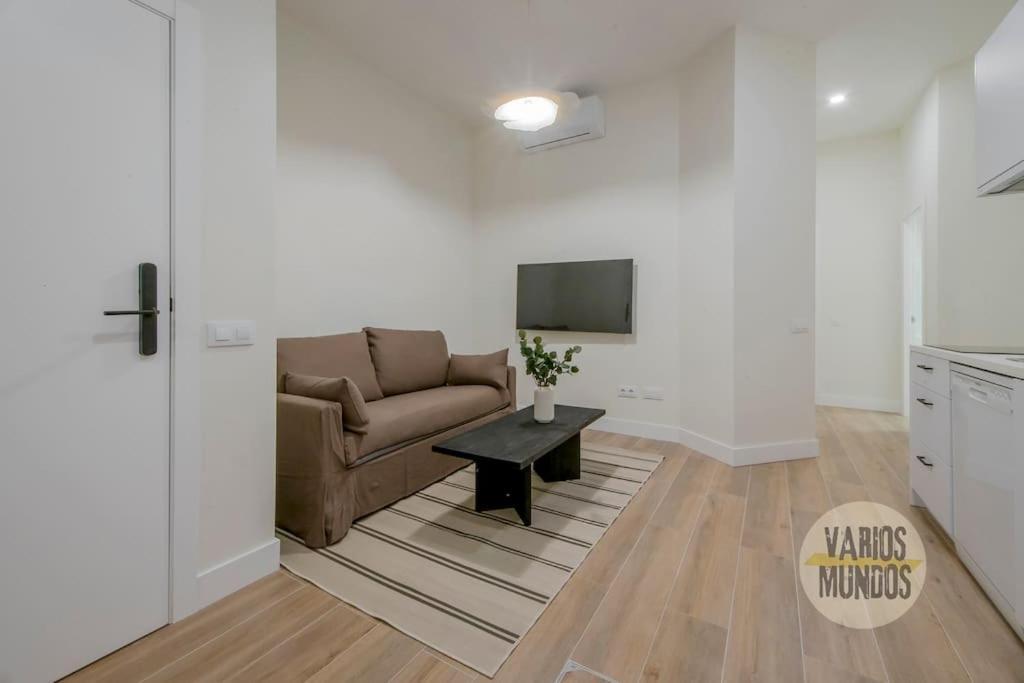 Cool Y Centrico Apt 6Px En Plena Plaza Del Carmen E2 Madrid Ngoại thất bức ảnh