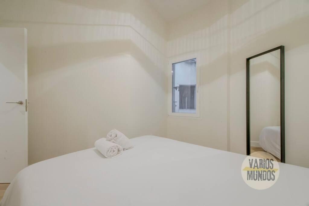 Cool Y Centrico Apt 6Px En Plena Plaza Del Carmen E2 Madrid Ngoại thất bức ảnh